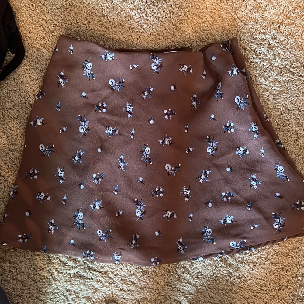 H&M Floral skirt